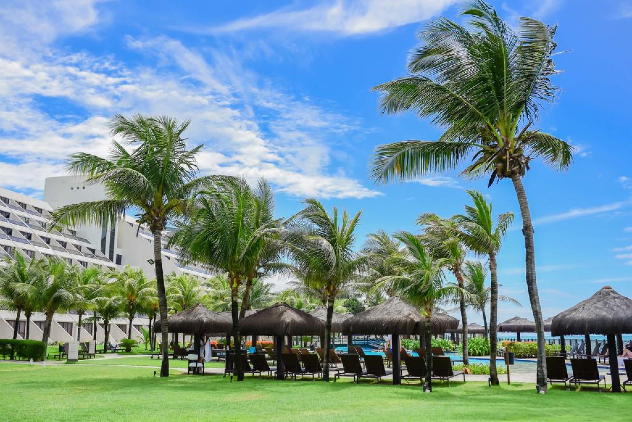 Wish Natal Hotell Exteriör bild The pool area