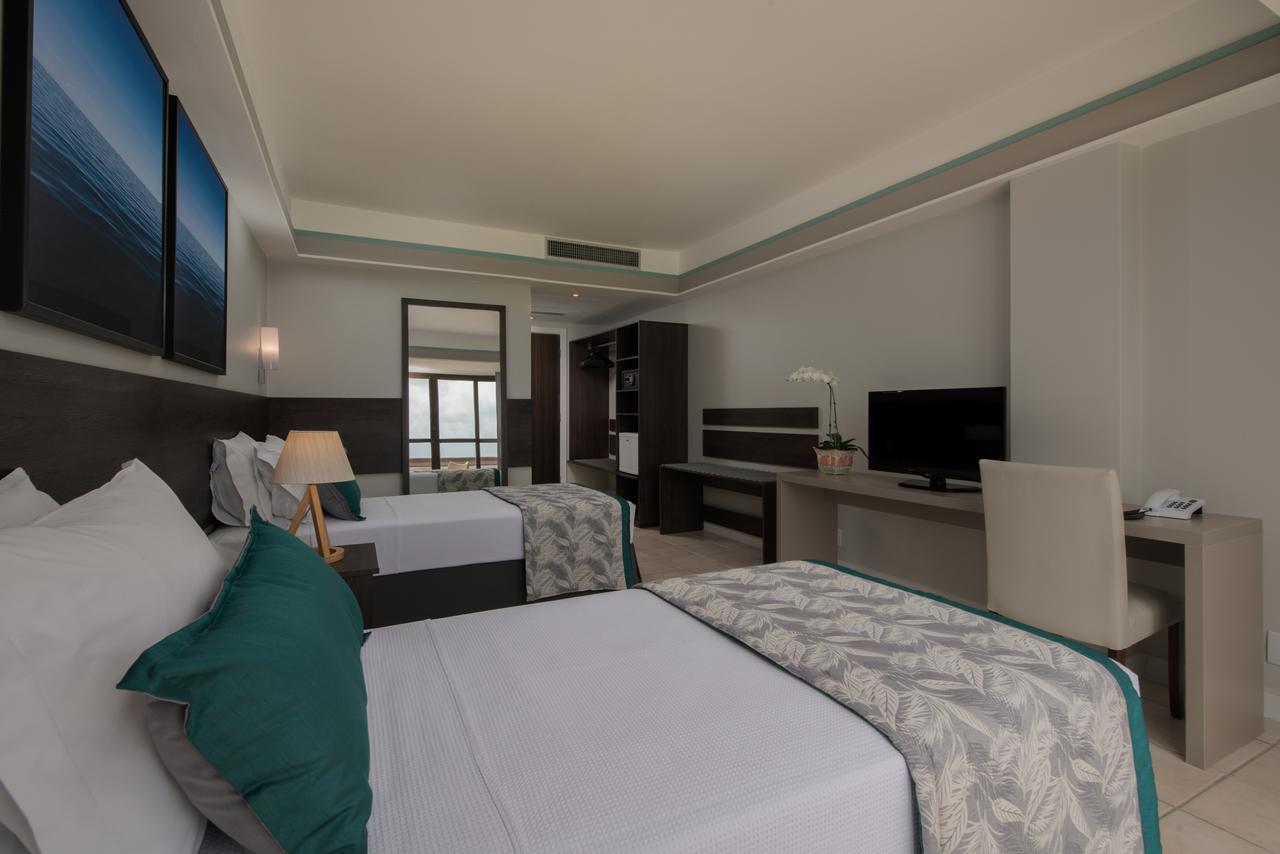 Wish Natal Hotell Exteriör bild A room at the hotel